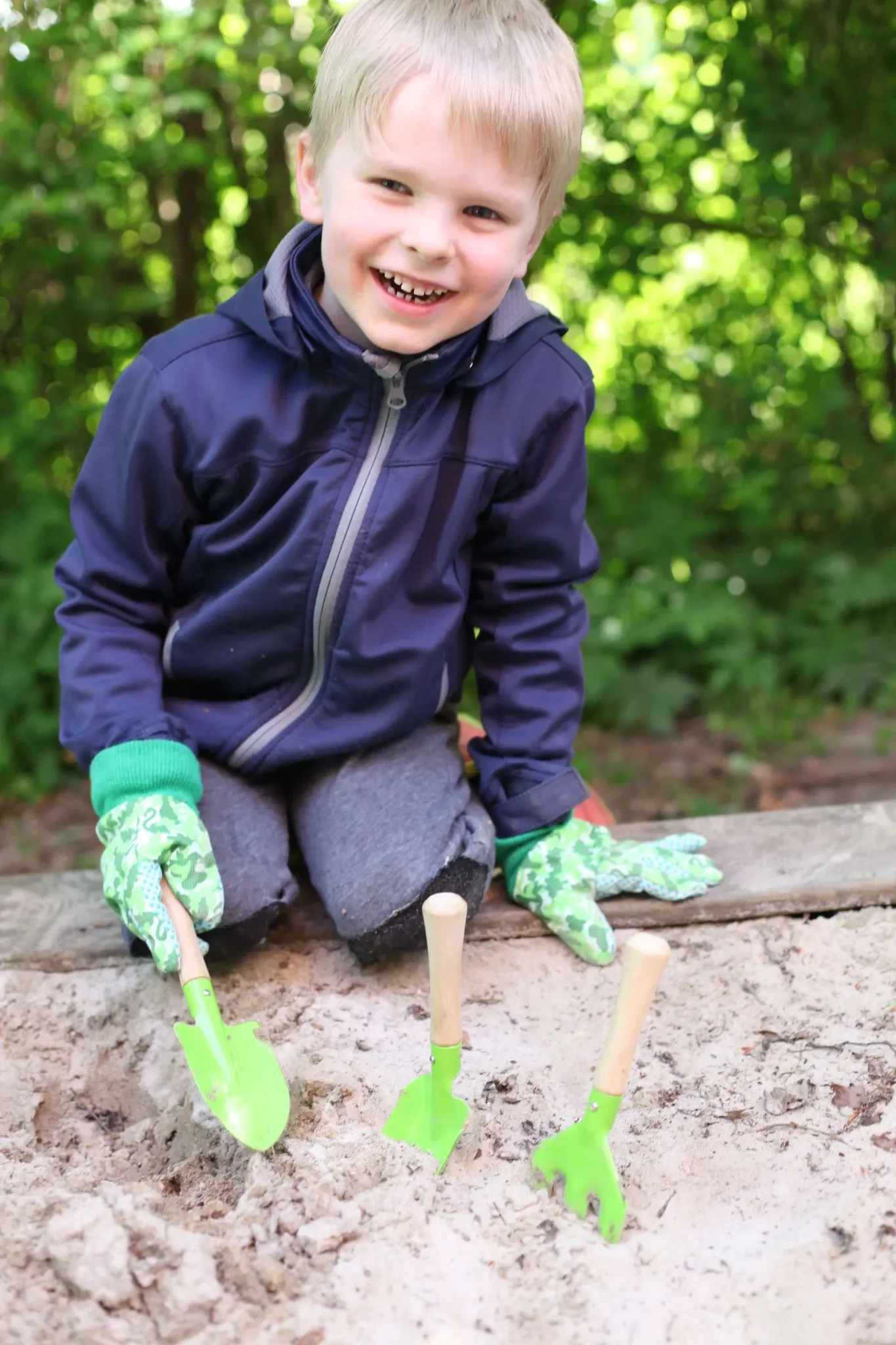 Kinder-Gartenwerkzeug 3er-Set – Schaufeln & Rechen, grün
